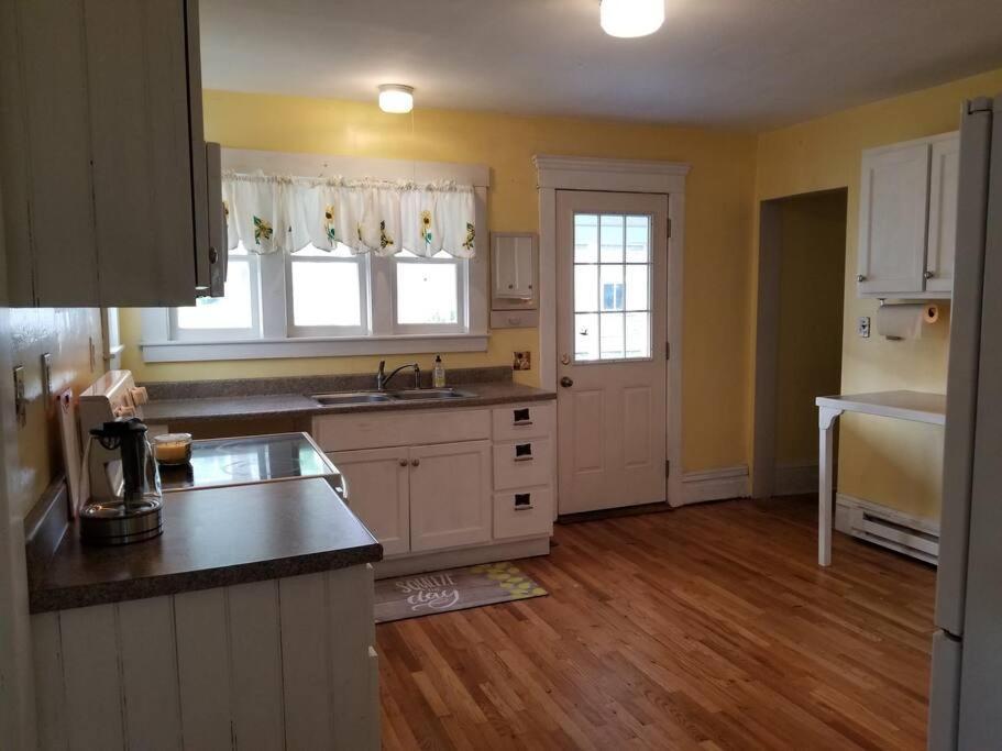 Basecampwv-Durbin. Spacious 4 Bedroom House W/Yard Ngoại thất bức ảnh