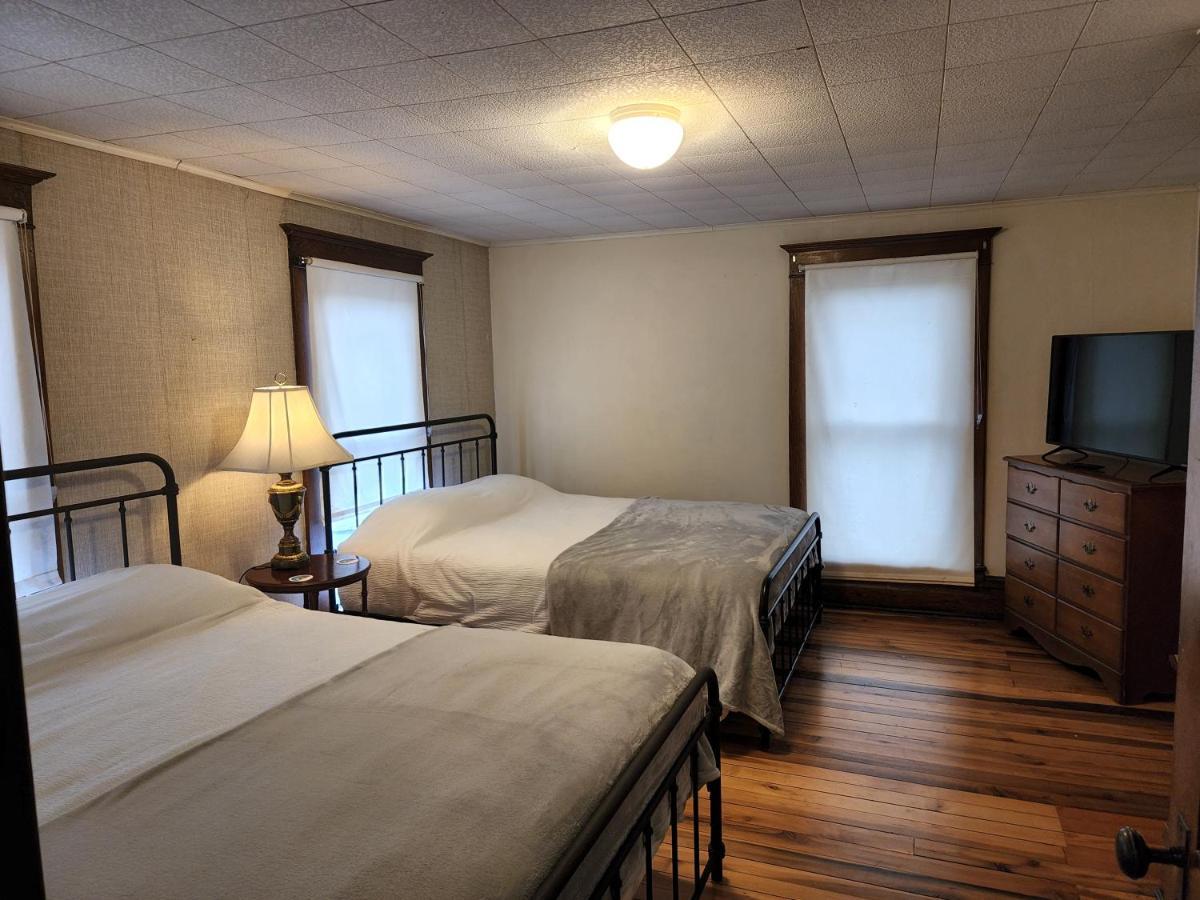 Basecampwv-Durbin. Spacious 4 Bedroom House W/Yard Ngoại thất bức ảnh