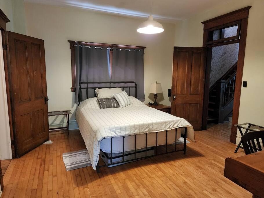 Basecampwv-Durbin. Spacious 4 Bedroom House W/Yard Ngoại thất bức ảnh